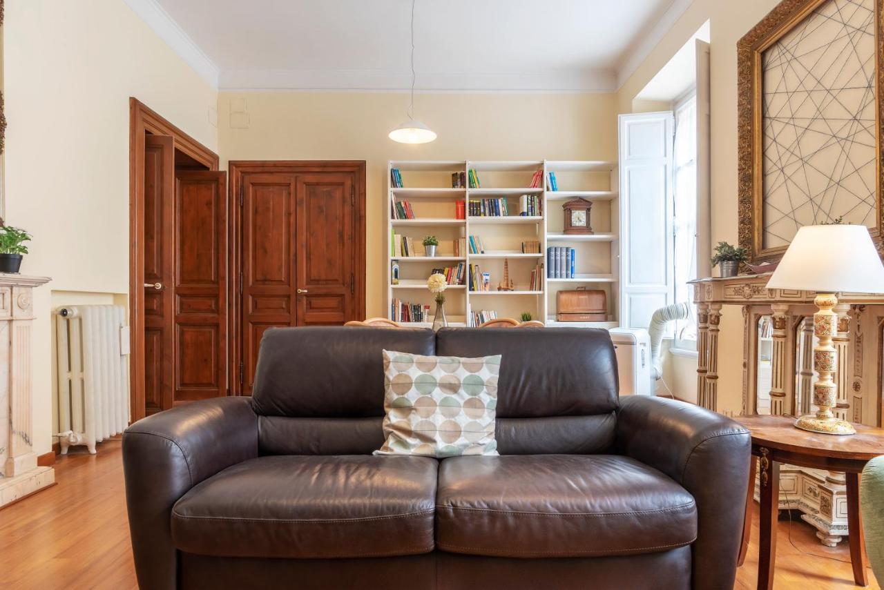 Termini Central And Elegant Apartment Roma Dış mekan fotoğraf